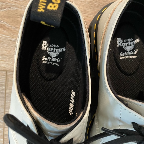 Dr. Marten Audrick Platform - Picture 4 of 8